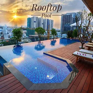 Hotel Lotus Saigon, Ho Či Minovo Město