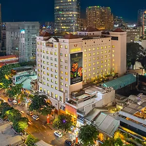 4* Otel Saigon